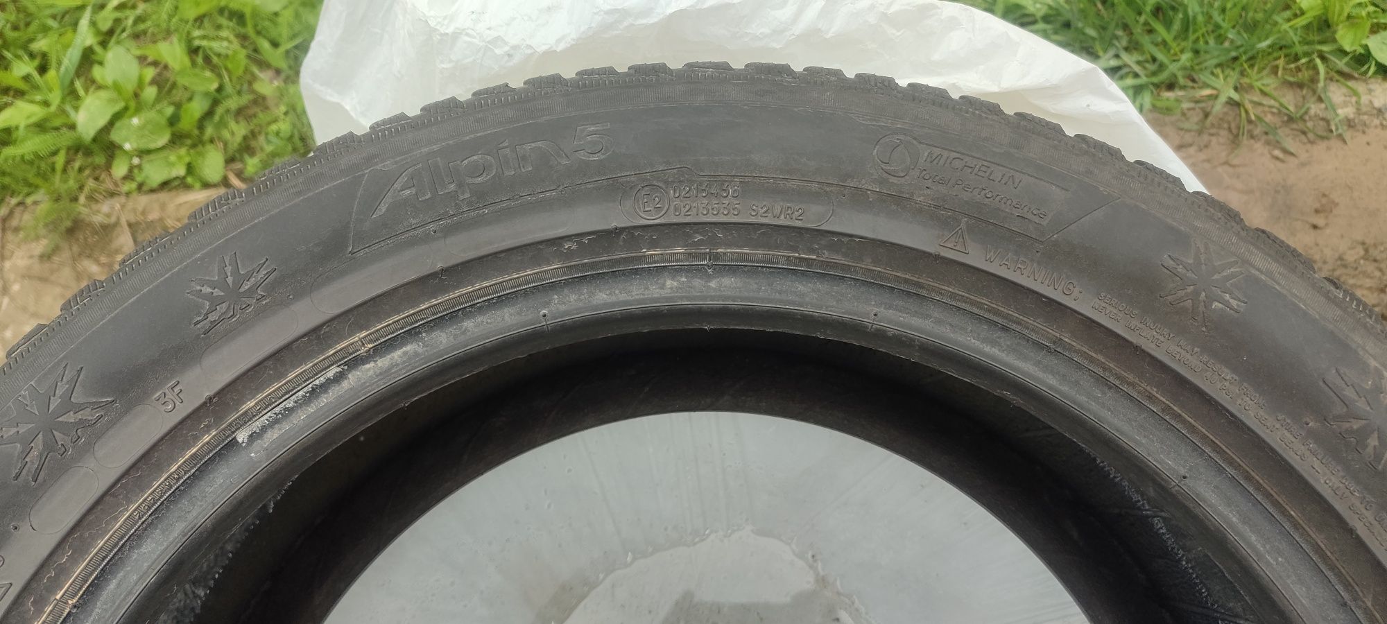 Зимові 3шт MICHELIN ALPIN 5 215/55 R17