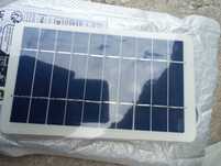 Carregador solar portátil