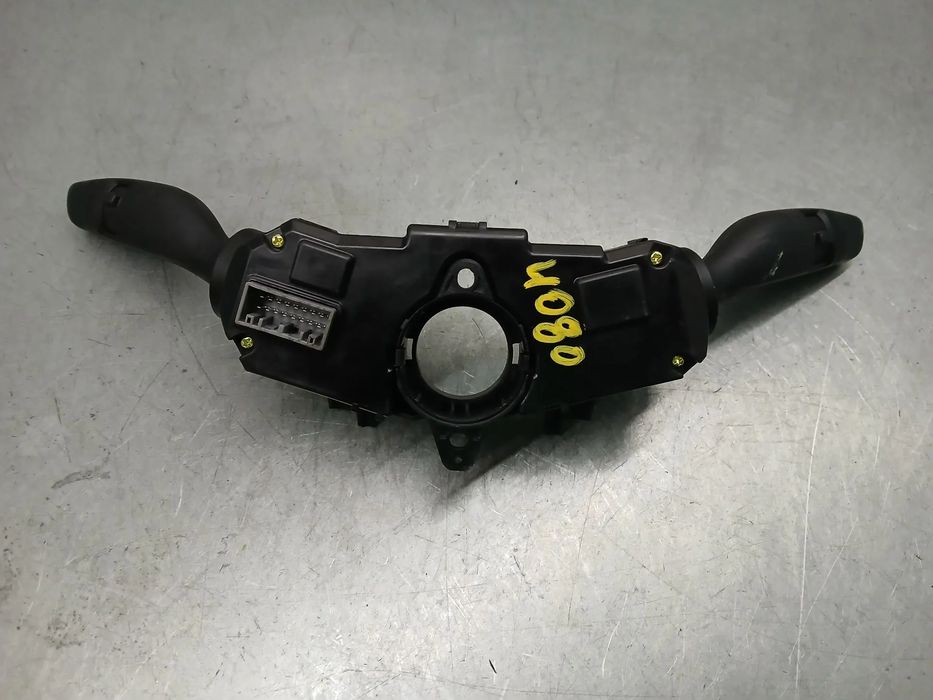 Conjunto / manetes de luzes e limpa vidros HYUNDAI i30 Fastback (PDE)