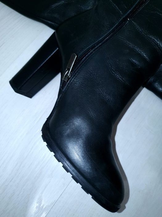 Шкіряні чоботи ботфорти