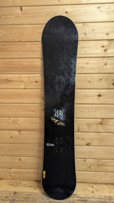 Deska snowboardowa NITRO SHIELD WIDE 157 cm + WIĄZANIA (424)
