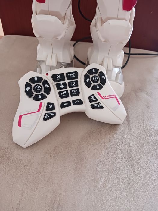 Robot Brinquedo Programavel (Guardian xbots)