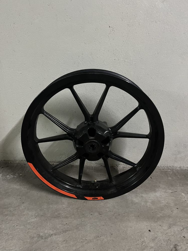 Jante Ktm duke 125