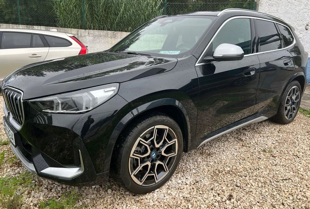 BMW iX1 xDrive30 xLine