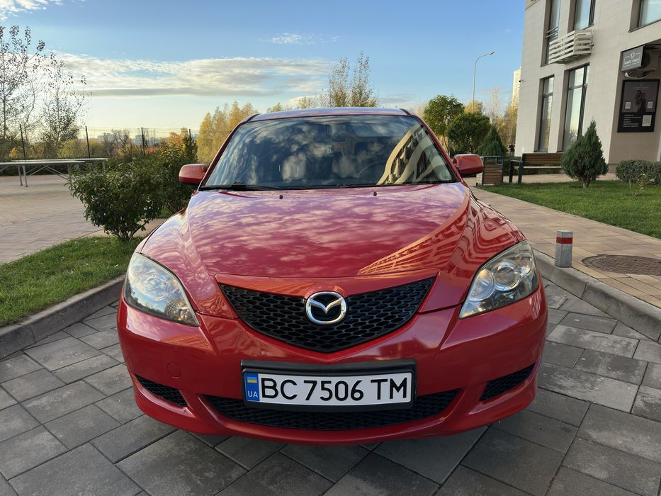 Mazda 3 1.6 бензин, автомат, гарний стан.вкладень не потребує(мазда 3)