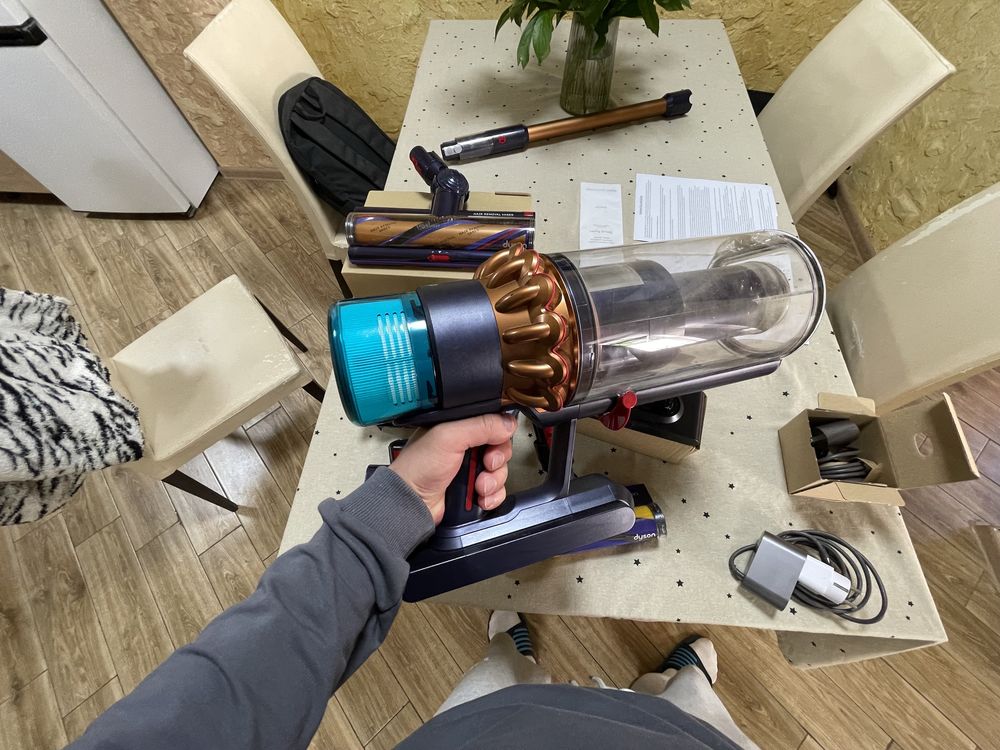 Dyson gen 5 пилосос новий