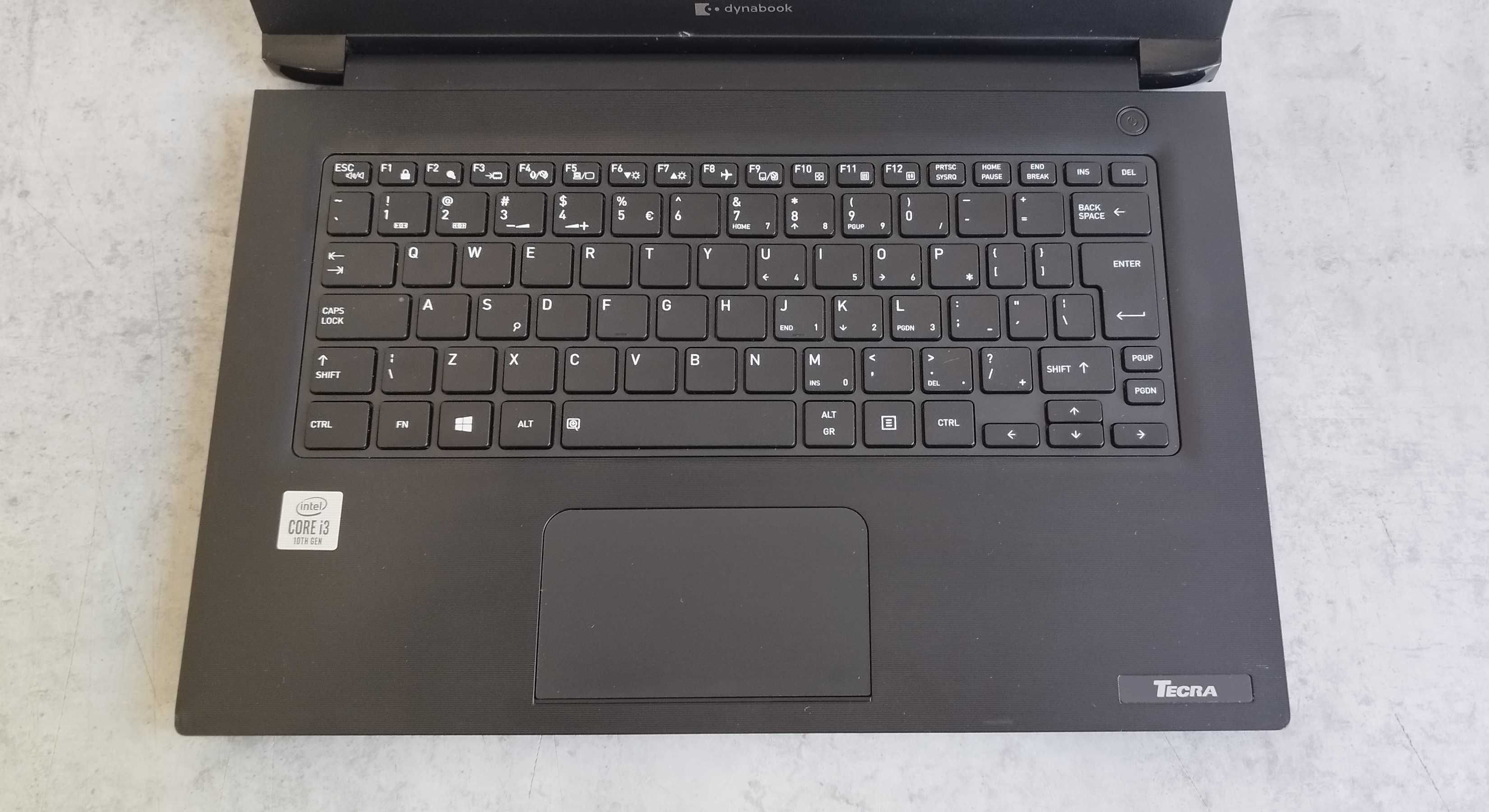 Laptop Toshiba Dynabook Tecra A40-G| Intel Core i3|8 GB|128 GB