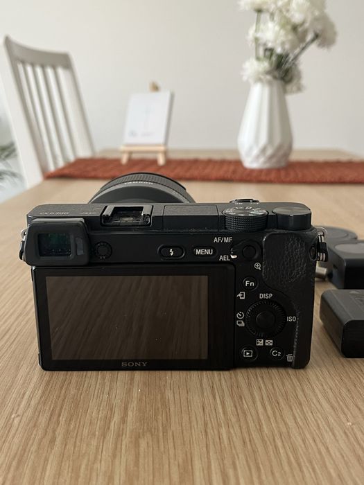 Sony A6300 + Tamron 24mm 2.8