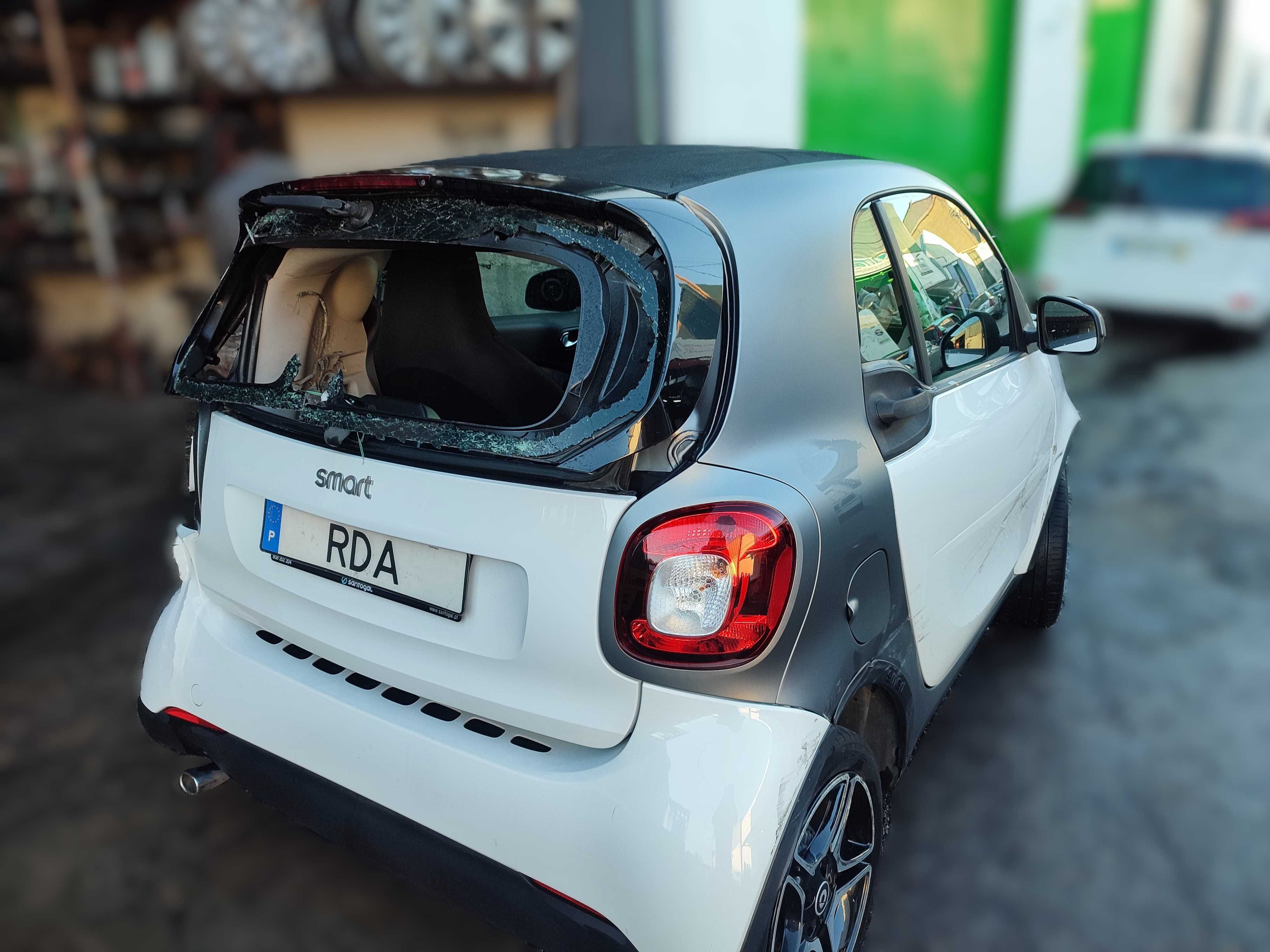 Smart Fortwo Coupe 2017 Cx Automática