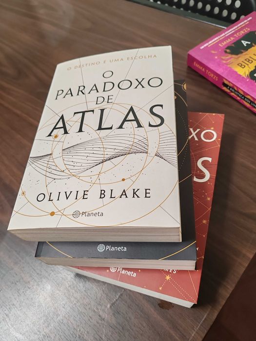 Saga de Atlas - Olivie Blake
