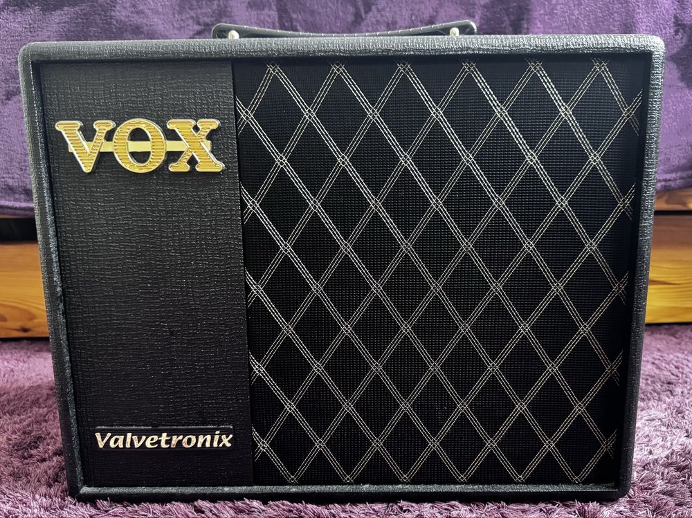 Wzmacniacz combo gitarowe VOX Valvetronix VT20X STAN IDEALNY