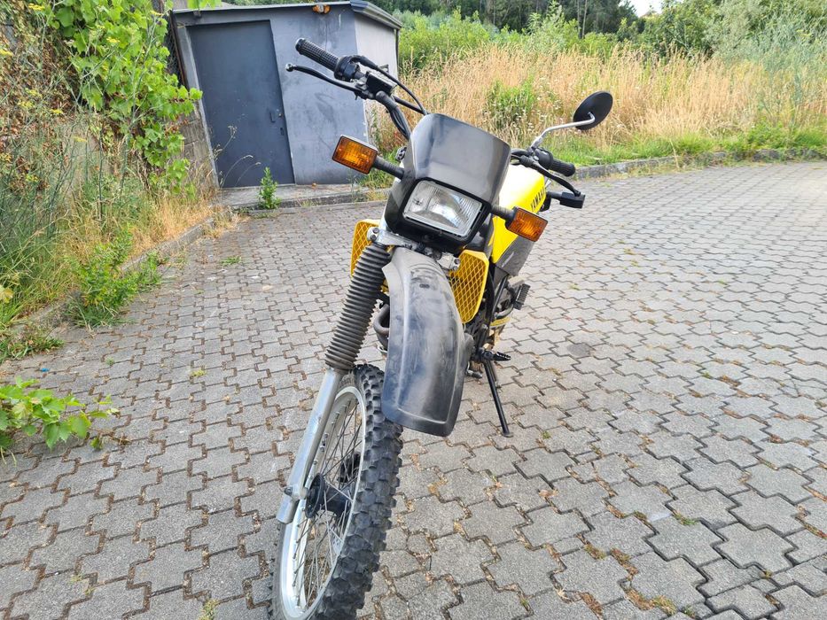 moto yamaya xt restaurada