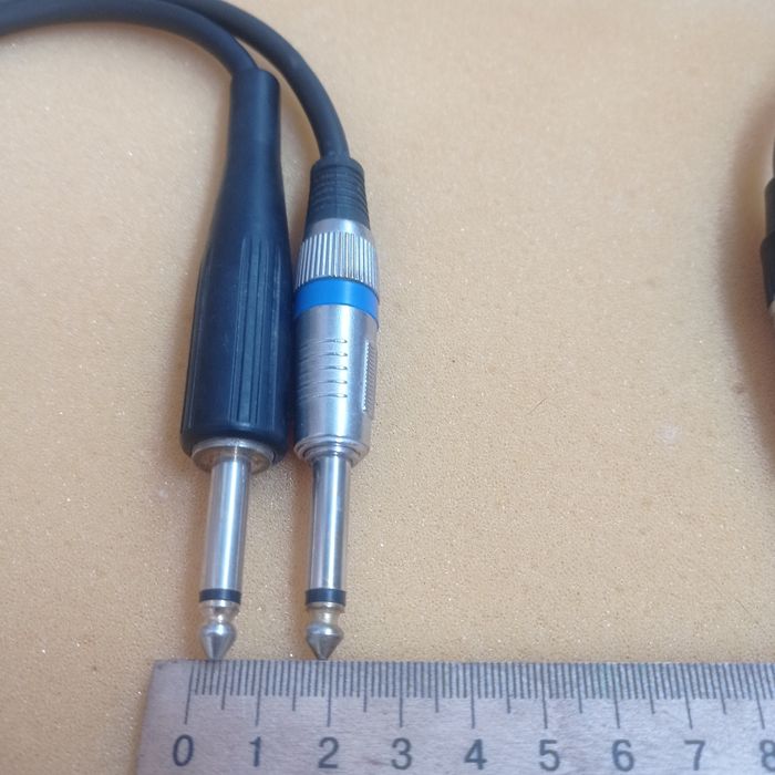 Шнур Кабель для гитары, микрофона Sound King 2.3 и 2.5 м.