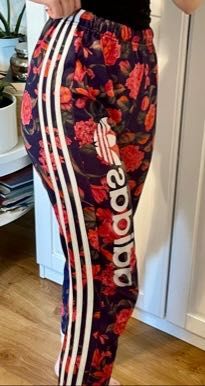 Spodnie adidas w KWIATY rozmiar M