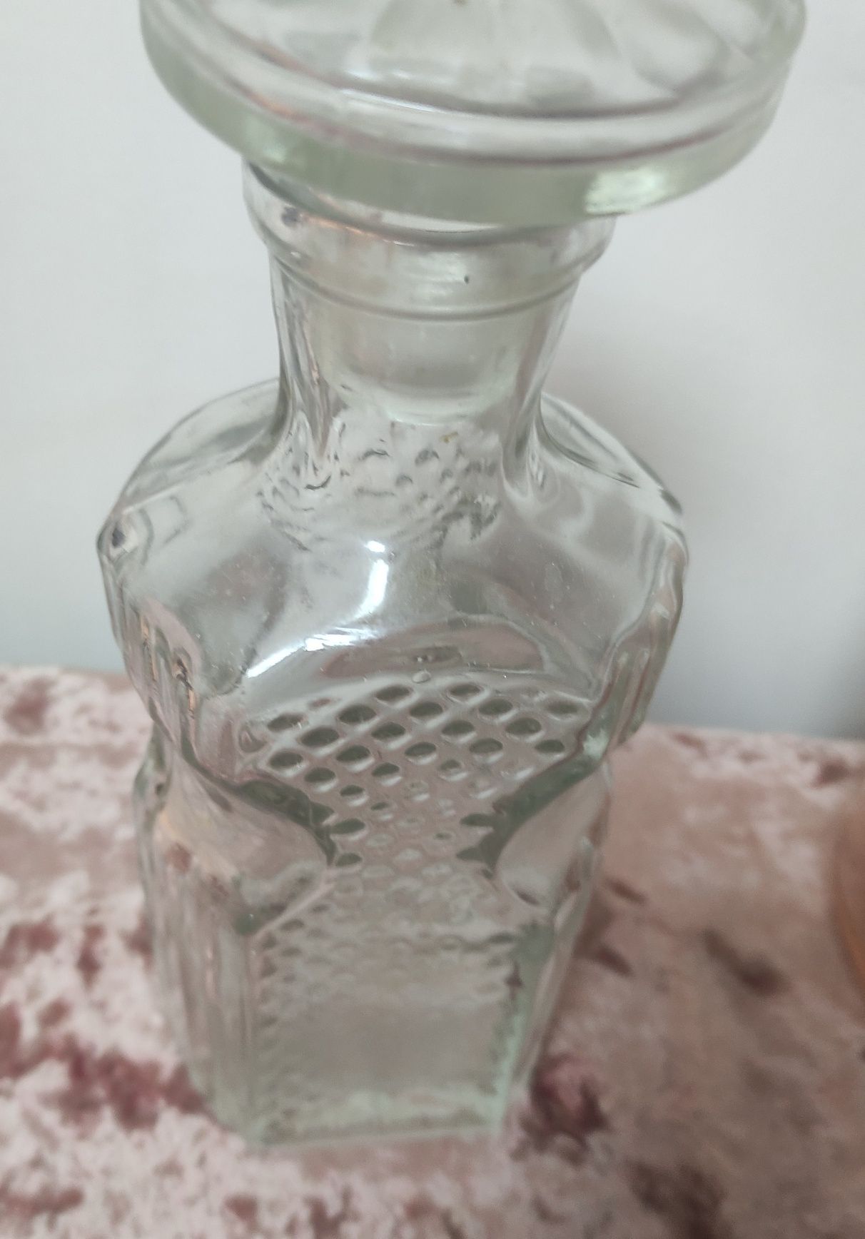 Стеклянные графины для вина