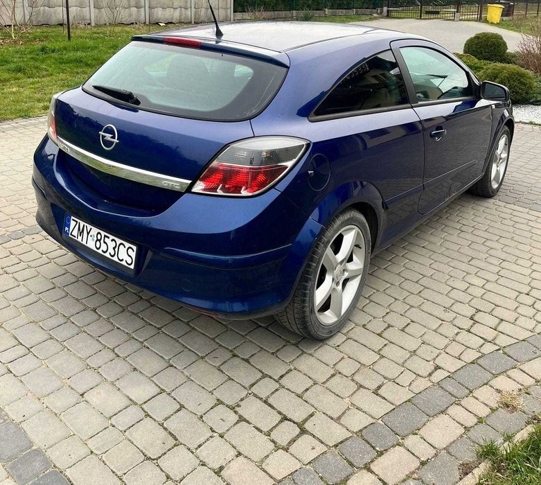 Opel Astra 1.8 GTC