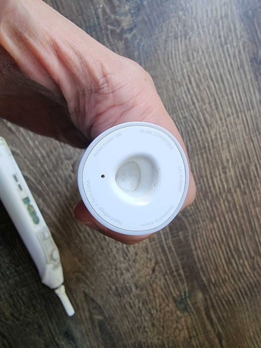 Ультразвукові зубні щітки (на запчастини, все працює)