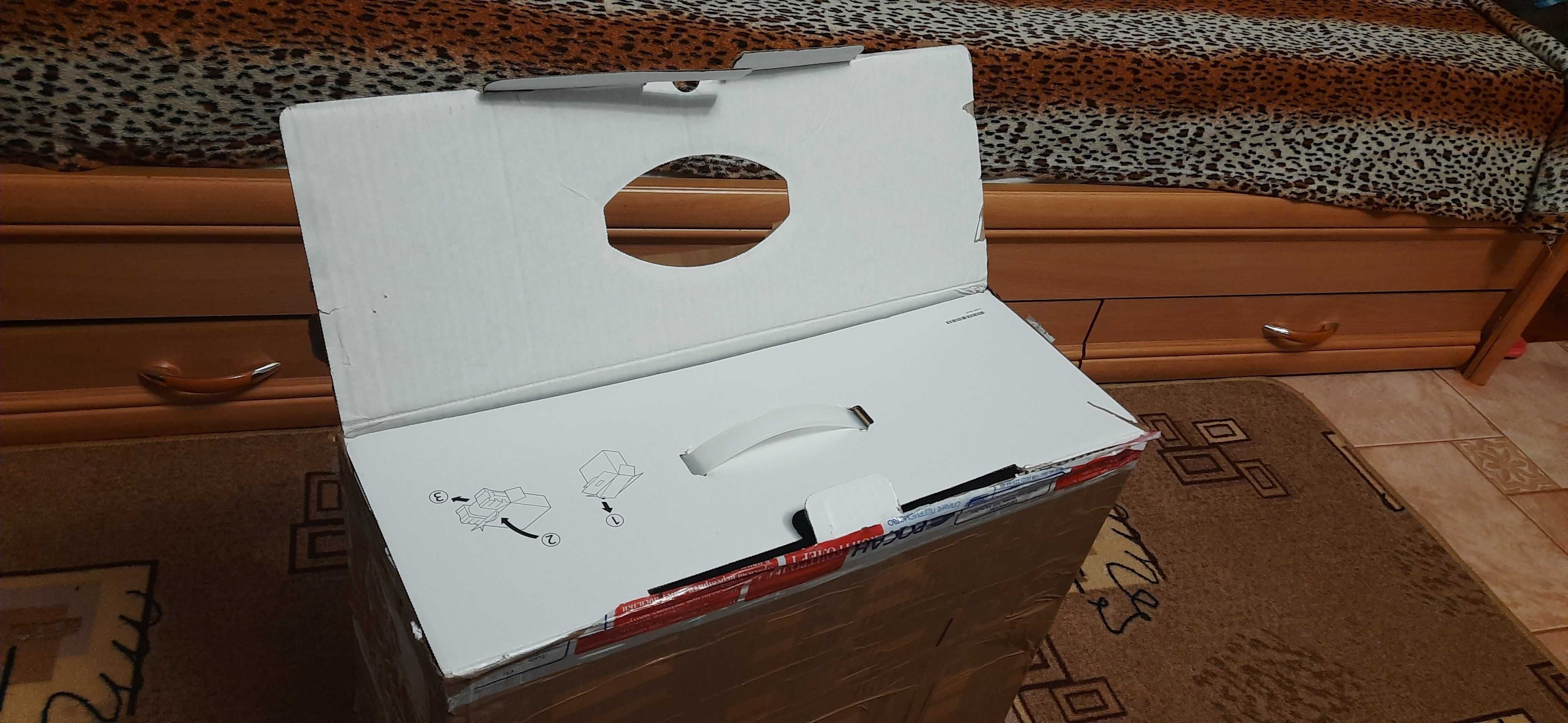 Коробка от игровой приставки SONY PS5. Состояние Б.У.