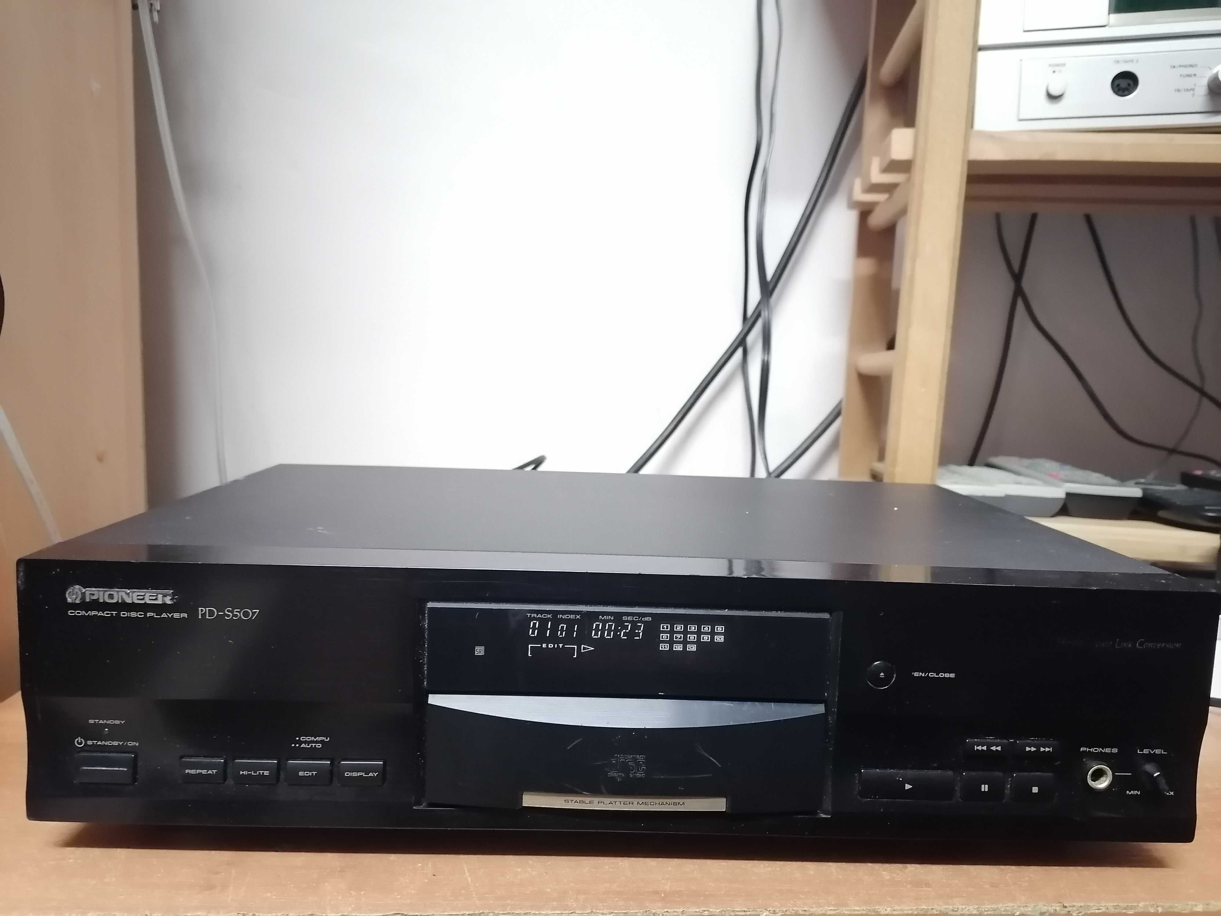 Odtwarzacz CD PIONEER PD-S507