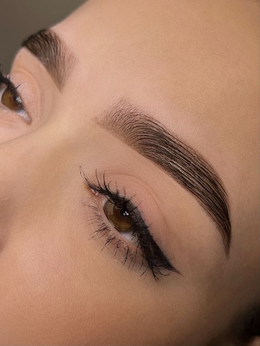 Курс брів для початківців у Львові - офлайн навчання з нуля