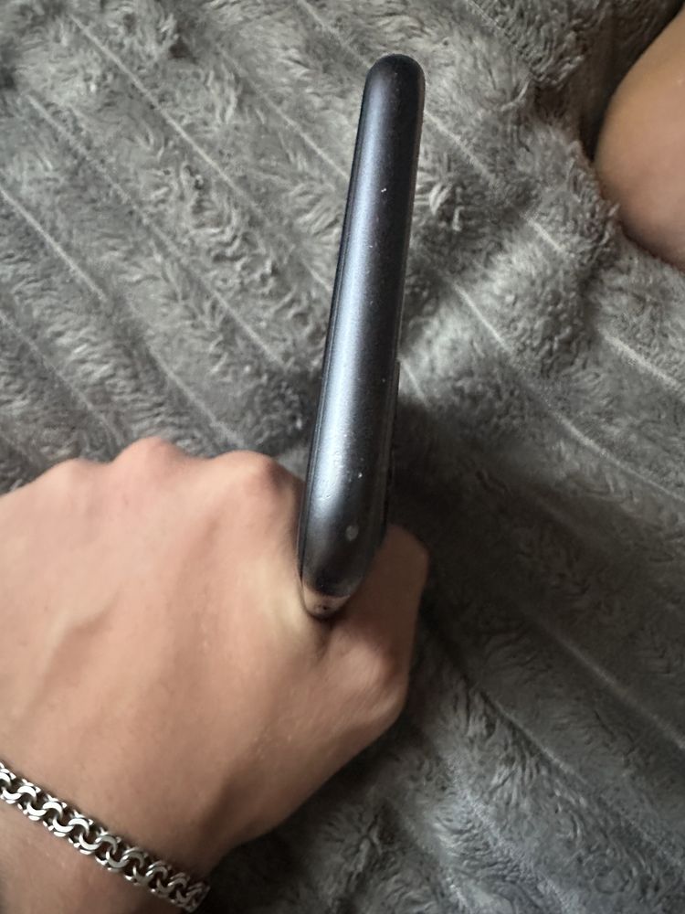 Apple Айфон Iphone 11 128gb Чорний, неверлок