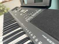Keyboard Yamaha PSR-E373 z akcesoriami NOWY