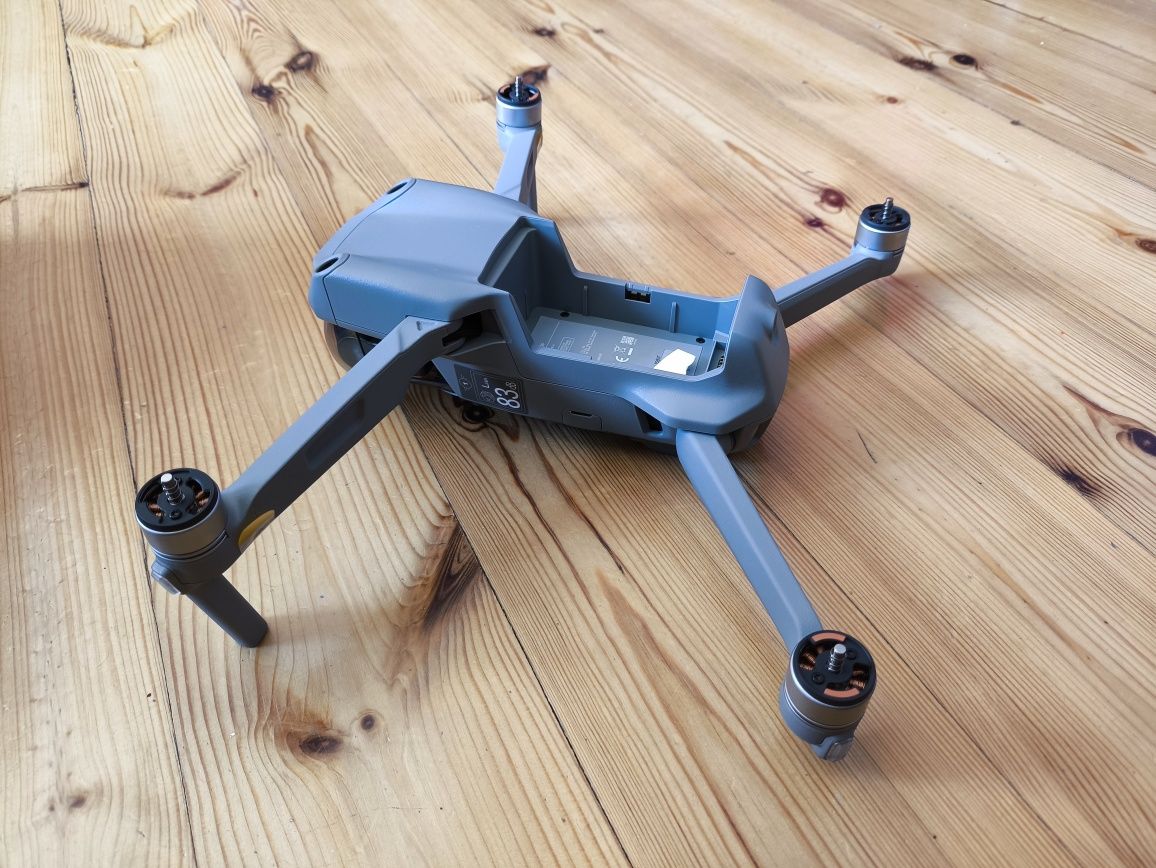 Dron DJI Air2s combo nowy plus tablet duży zestaw