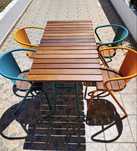Conjunto de Mesa e Cadeiras de Exterior