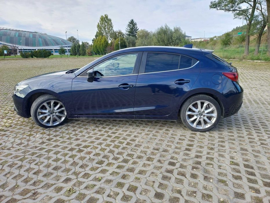 Mazda 3 SKYACTIV-D 150 Sports-Line