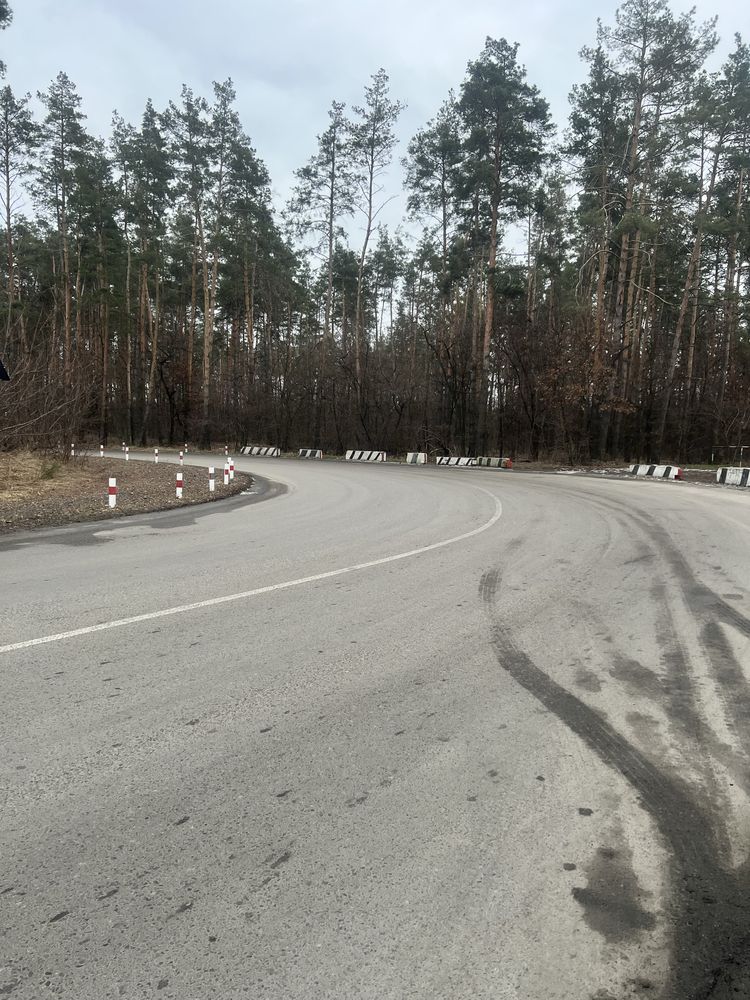 Путрівка Продаж комерцііі 200квм + 25 соток ЖД гілка/склади Епіцентру