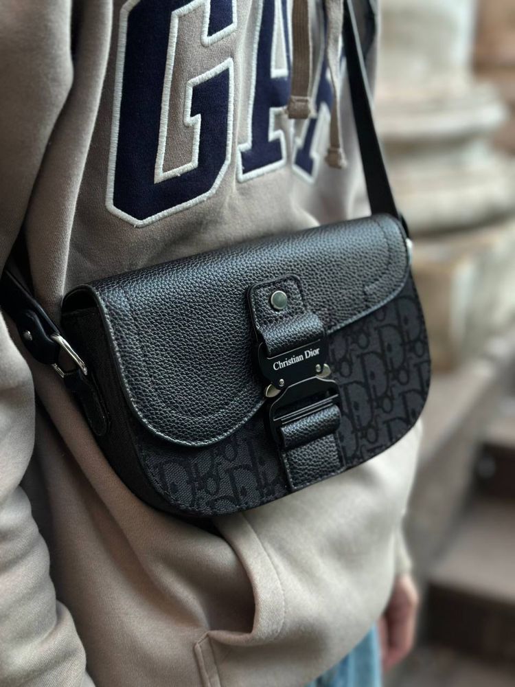Сумка Christian Dior unisex