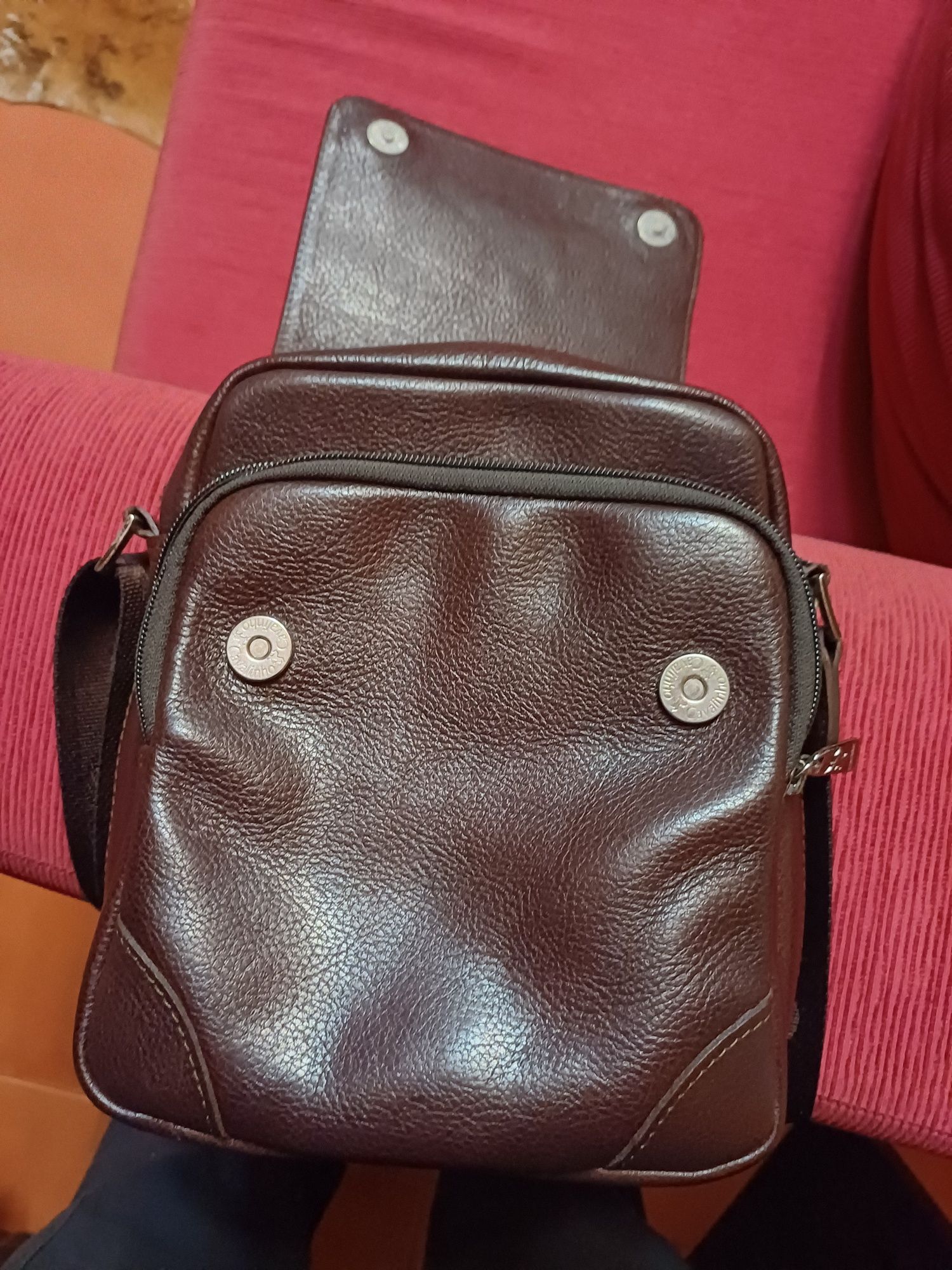 Bolsa Tiracolo Cavalinho Homem Cabedal