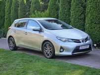 Toyota Auris Toyota Auris hybryda niski przebieg !