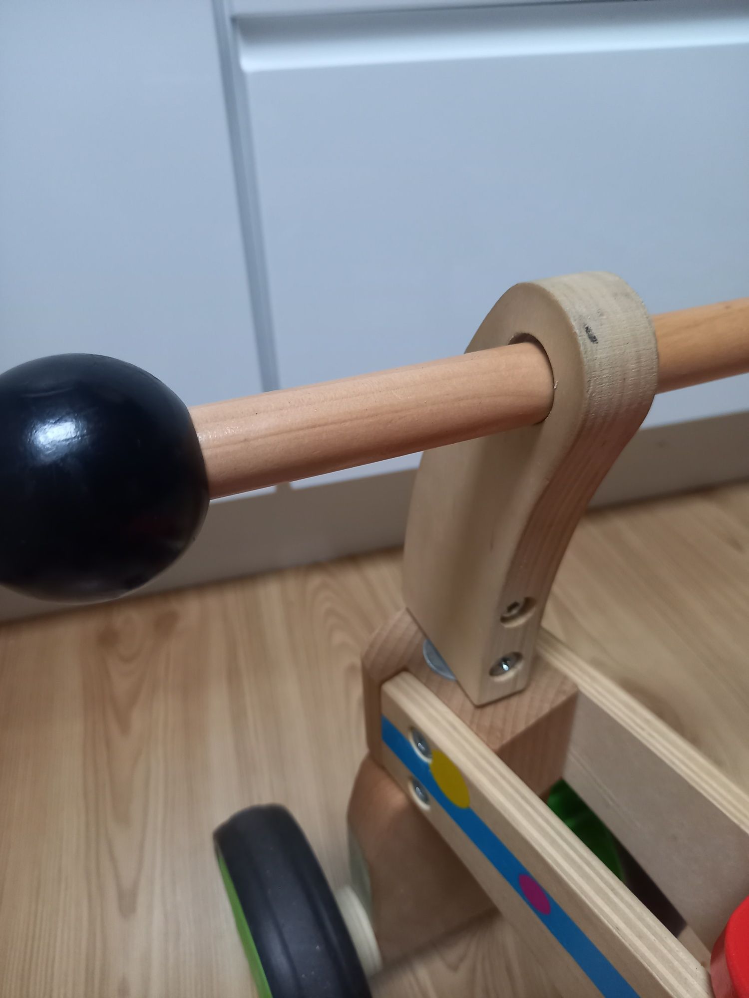 Jeździk dla dziecka drewniany rowerek Play tive