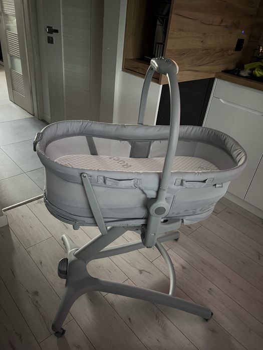 Kołyska Chicco Baby Hug Pro 5w1 „Earl Grey” + materac gratis