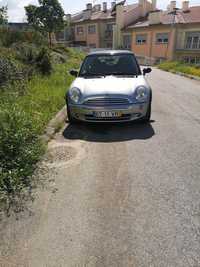 Mini Cooper R50 2003