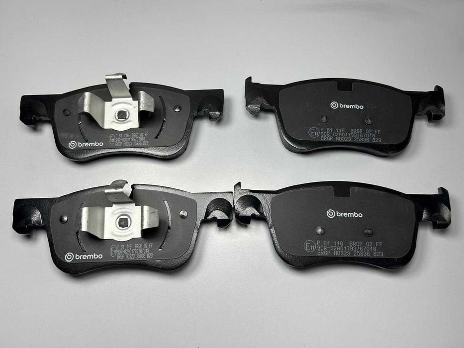 Brembo p61116 komplet klocków hamulcowych tarczowych przód tył