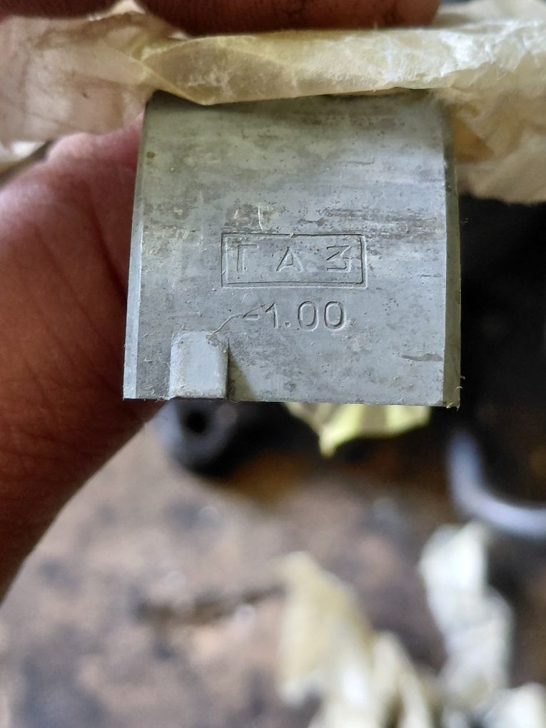 Вкладиші ГАЗ 51 ГАЗ 52 корінні і шатунні(Совдеп)срср.завод