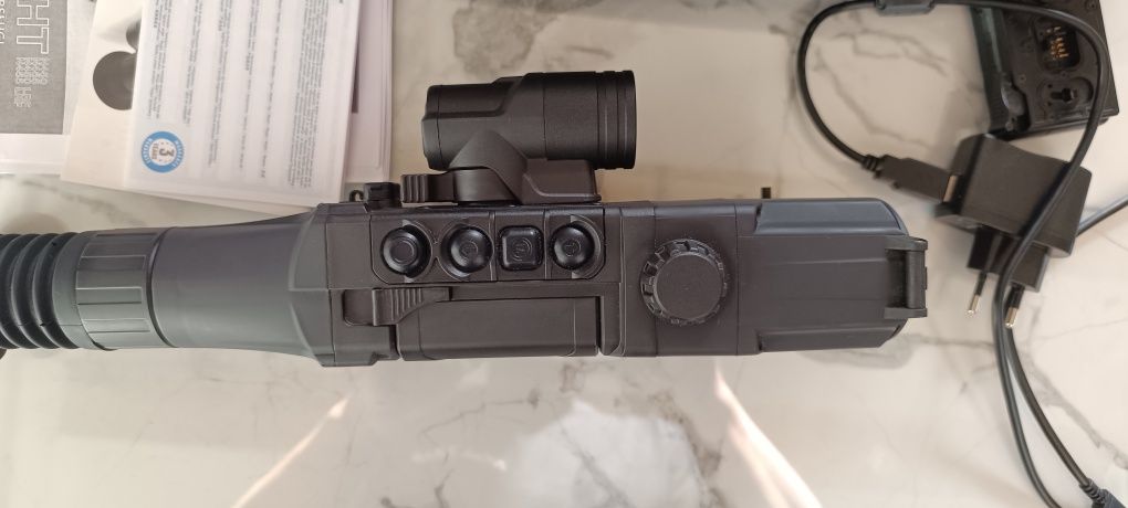 Celownik noktowizyjny pulsar digisight ultra 455 plus montaż