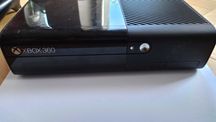 Konsola Xbox 360 + dysk zewnętrzny + Kinect