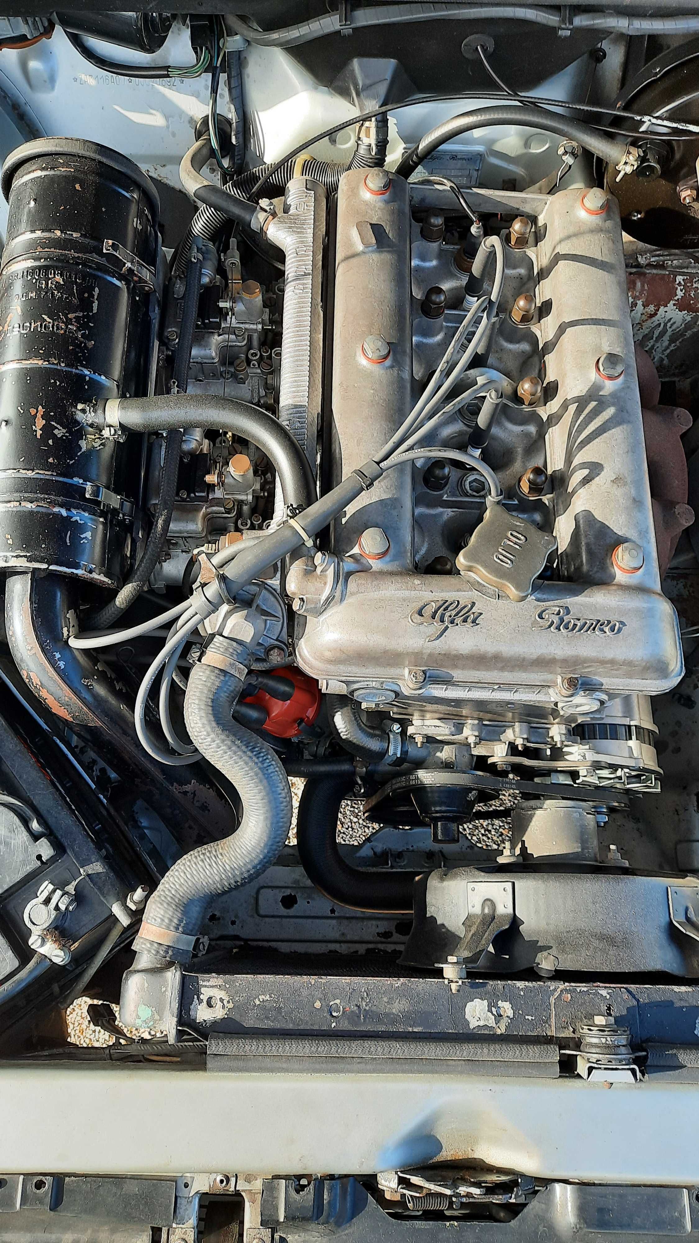 Alfa Romeo Giulietta - 1800 cc - ano 1981