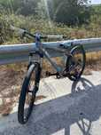 Bicicleta de wheeling e dirt jump(troco por trotinete eletrica)