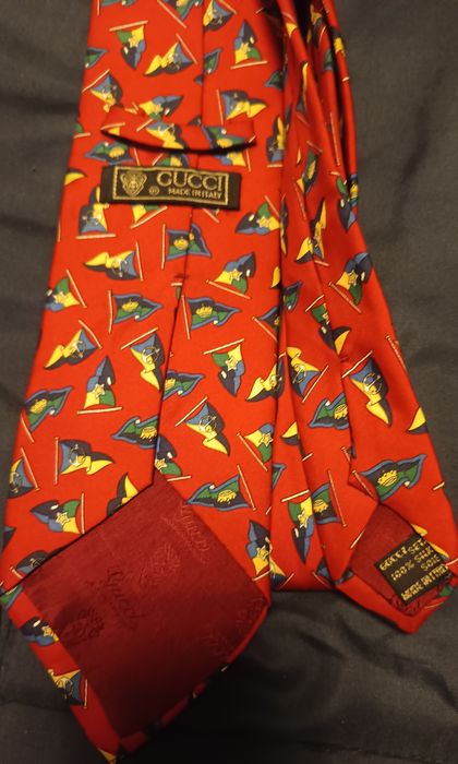 Gravata Gucci vintage