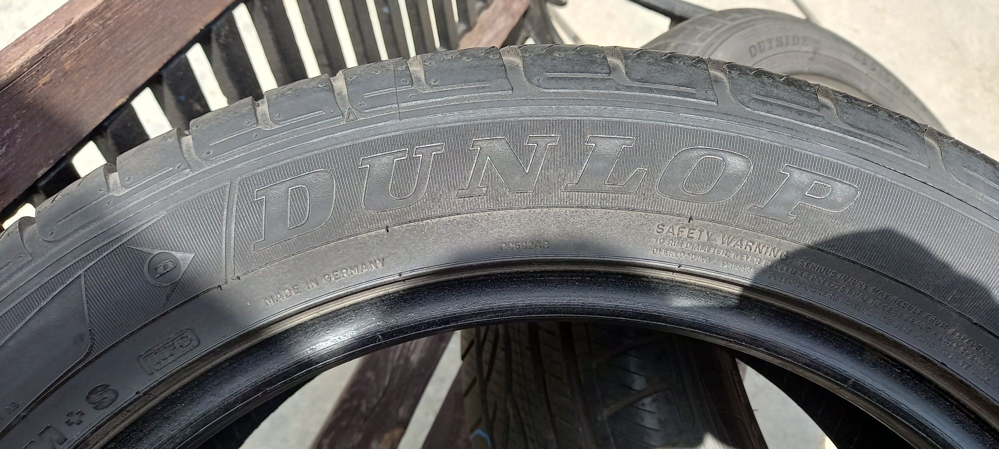 2x opony całoroczne 235/50 R18 Dunlop 7 mm