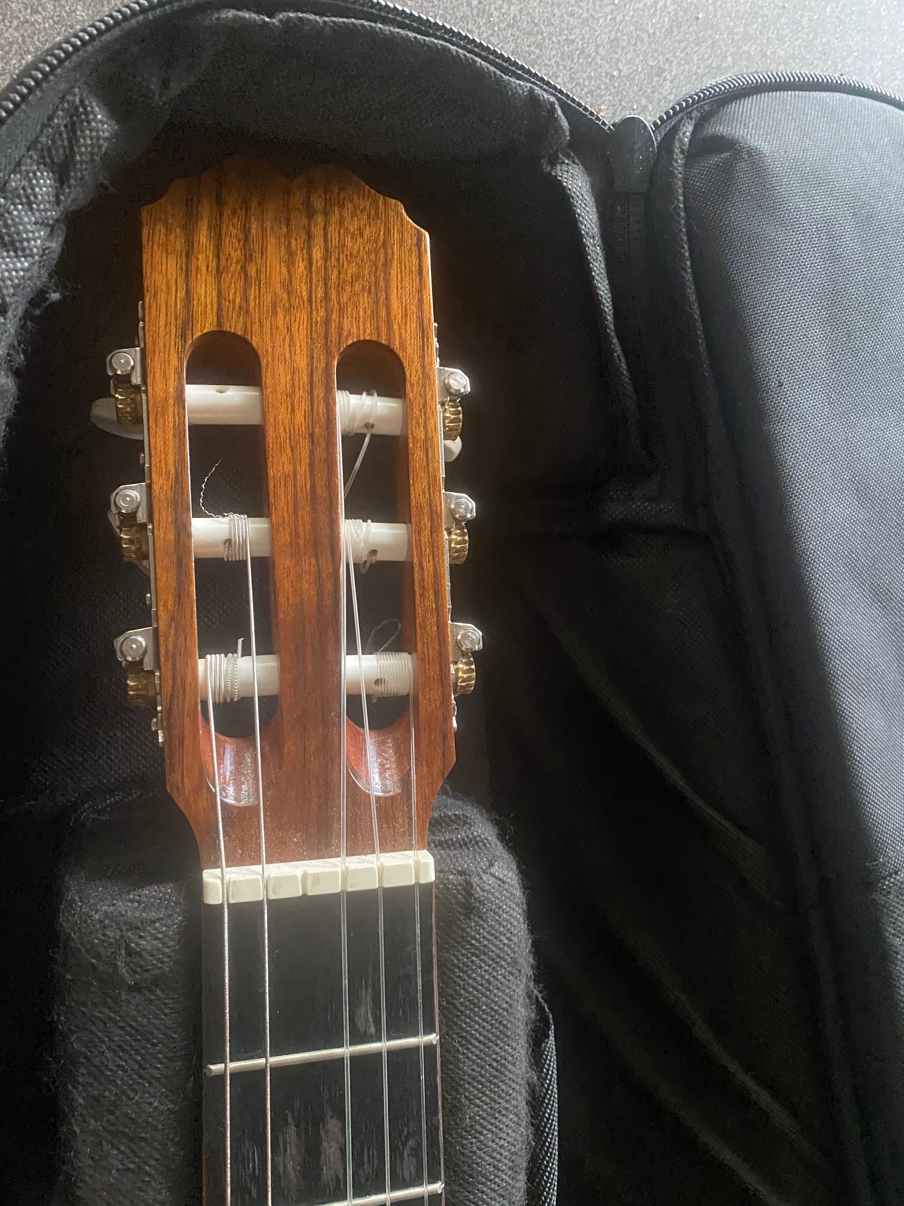 Gitara klasyczna Alvaro z pokrowcem