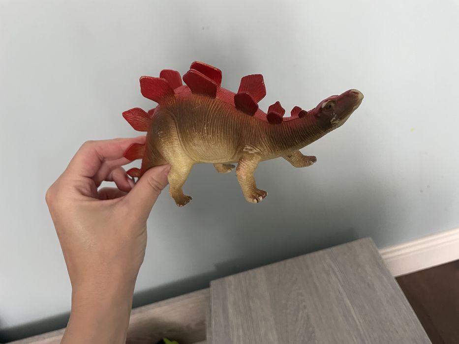 Динозавр дитячий