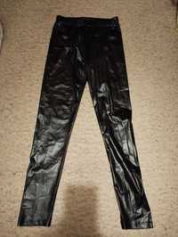 Spodnie czarne woskowane rozmiar M