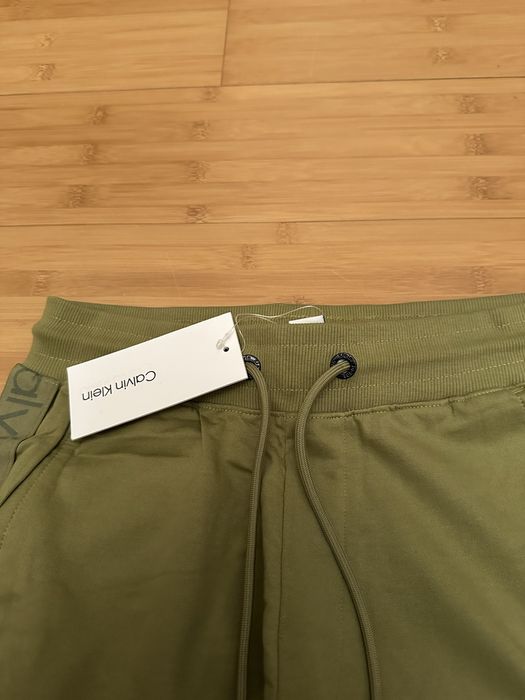 Спортивні штани Calvin Klein оригінал нові чоловічі з лампасами casual