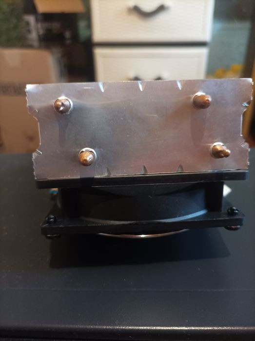 Башня з кулером. R90