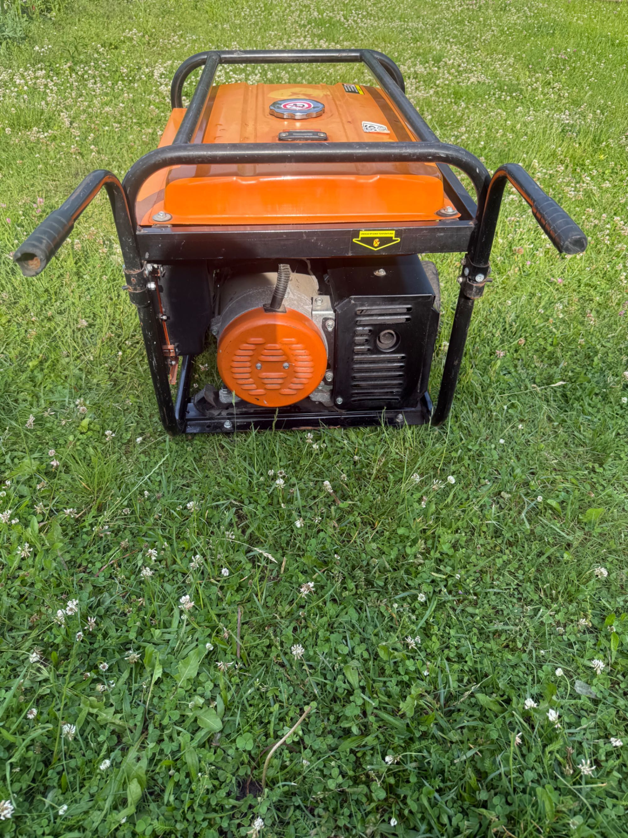 agregat prądotwórczy BEST Tools GENERATOR GP5500K3 AVR o mocy 5 kW